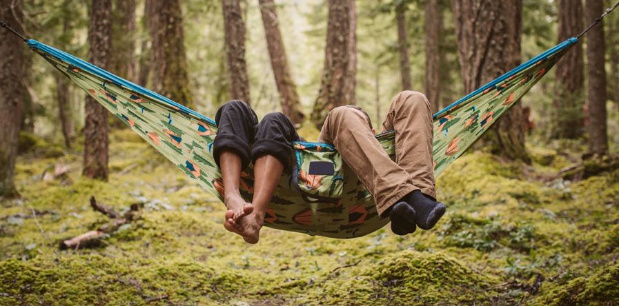 Can Two People Share a Hammock